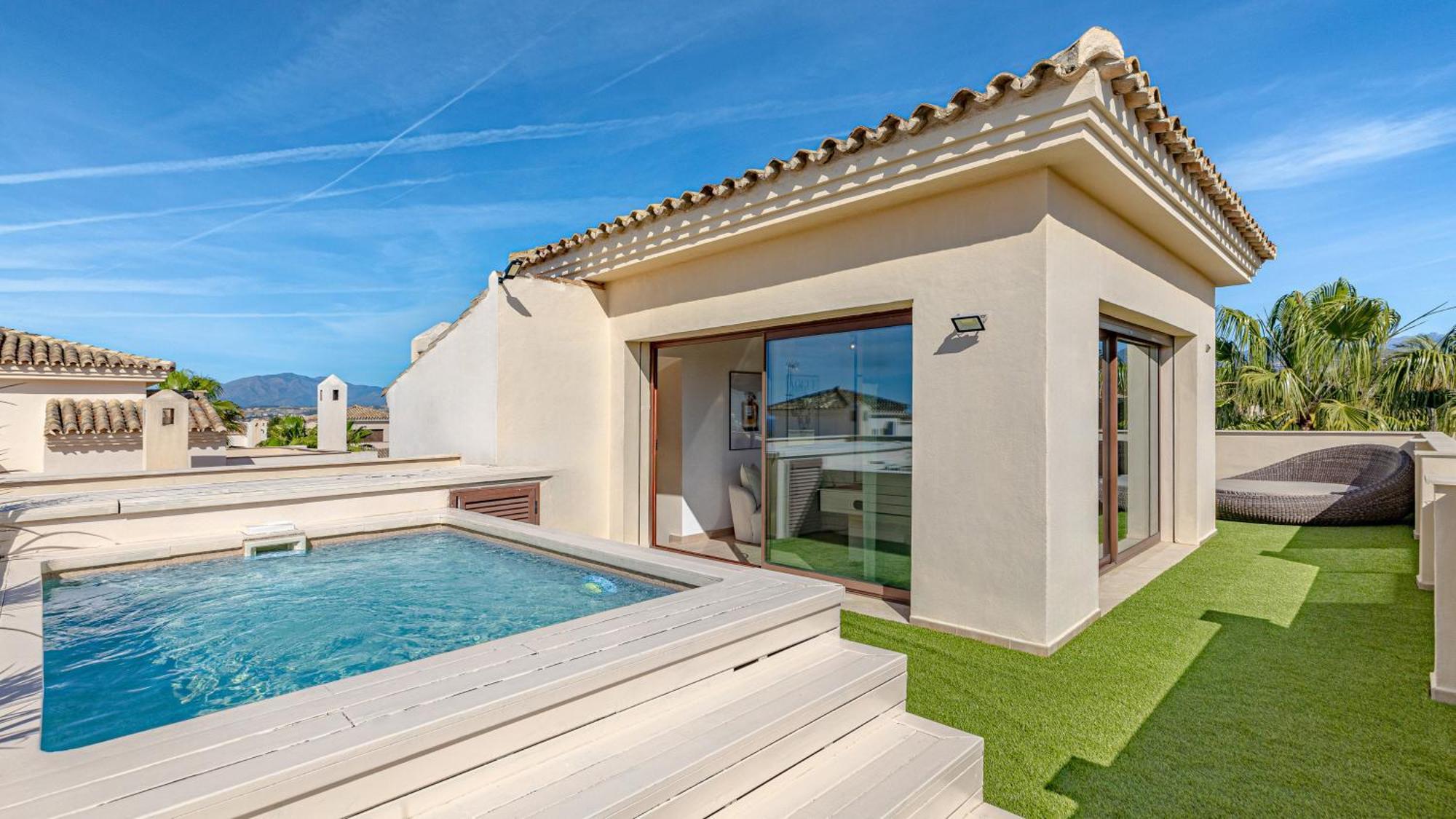 Vacation Marbella: Private Heated Pool Retreat Near Puerto Banus Apartment Exterior photo