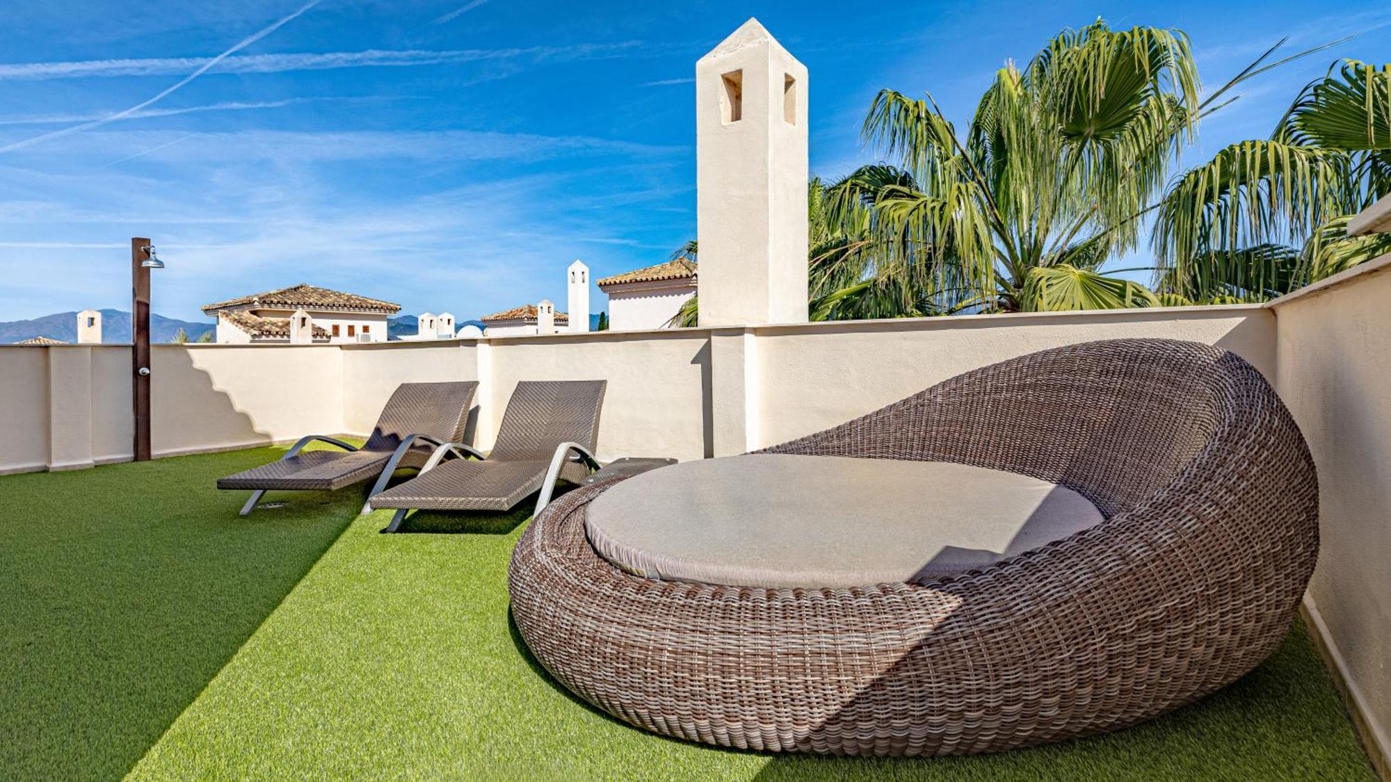 Vacation Marbella: Private Heated Pool Retreat Near Puerto Banus Apartment Exterior photo
