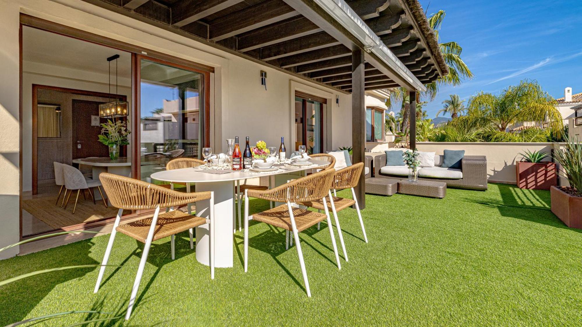 Vacation Marbella: Private Heated Pool Retreat Near Puerto Banus Apartment Exterior photo